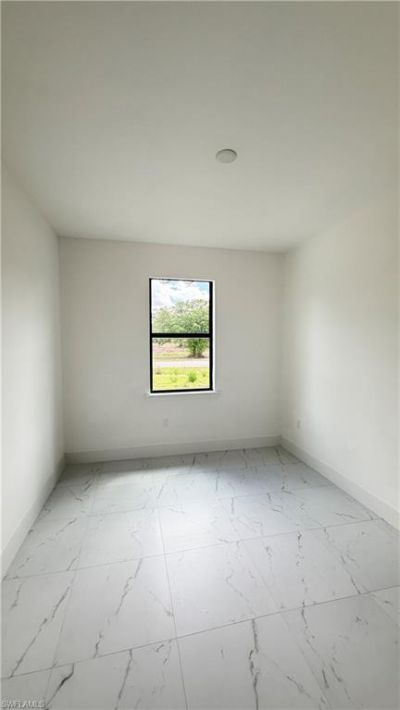 496-498 Bell Blvd S, Lehigh Acres, FL 33974 Photo