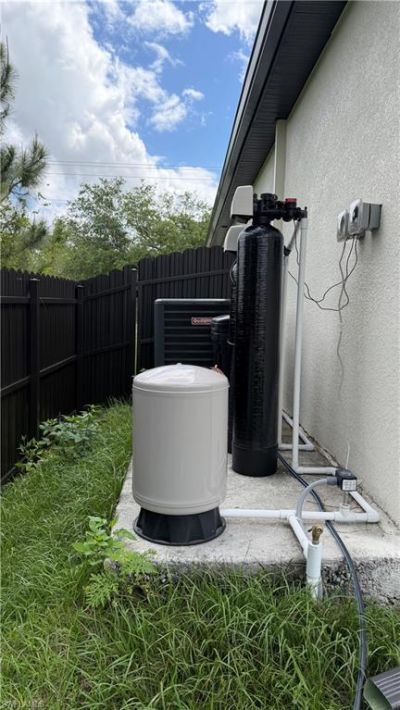 496-498 Bell Blvd S, Lehigh Acres, FL 33974 Photo