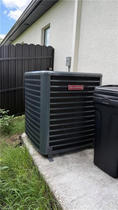 496-498 Bell Blvd S, Lehigh Acres, FL 33974 Photo