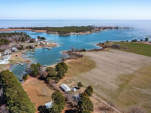 873 Cowart Road, LOTTSBURG, VA 22511