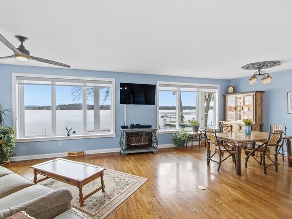 E13609 Idlewild Road, Merrimac, WI 53561