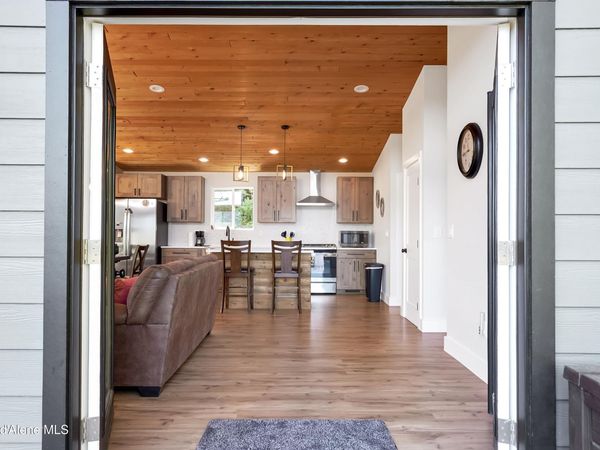 3378 E Doe Run Ct, Hayden, ID 83835