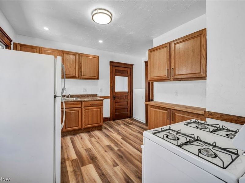 4212 Wichita Avenue, Cleveland, OH 44109 Photo 32