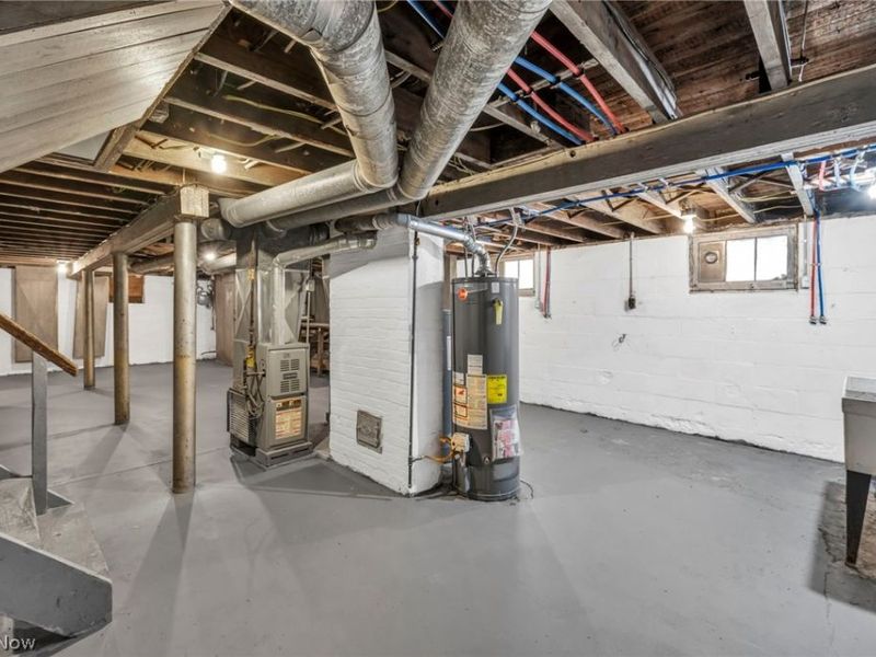 4212 Wichita Avenue, Cleveland, OH 44109 Photo 41