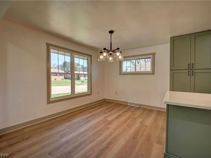 212 High Street, Dover, OH 44622 Photo 9