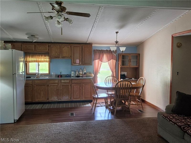 38147 Hunter Camp Road, Lisbon, OH 44432 Photo 3