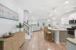 2126 Colson Lane photo 4