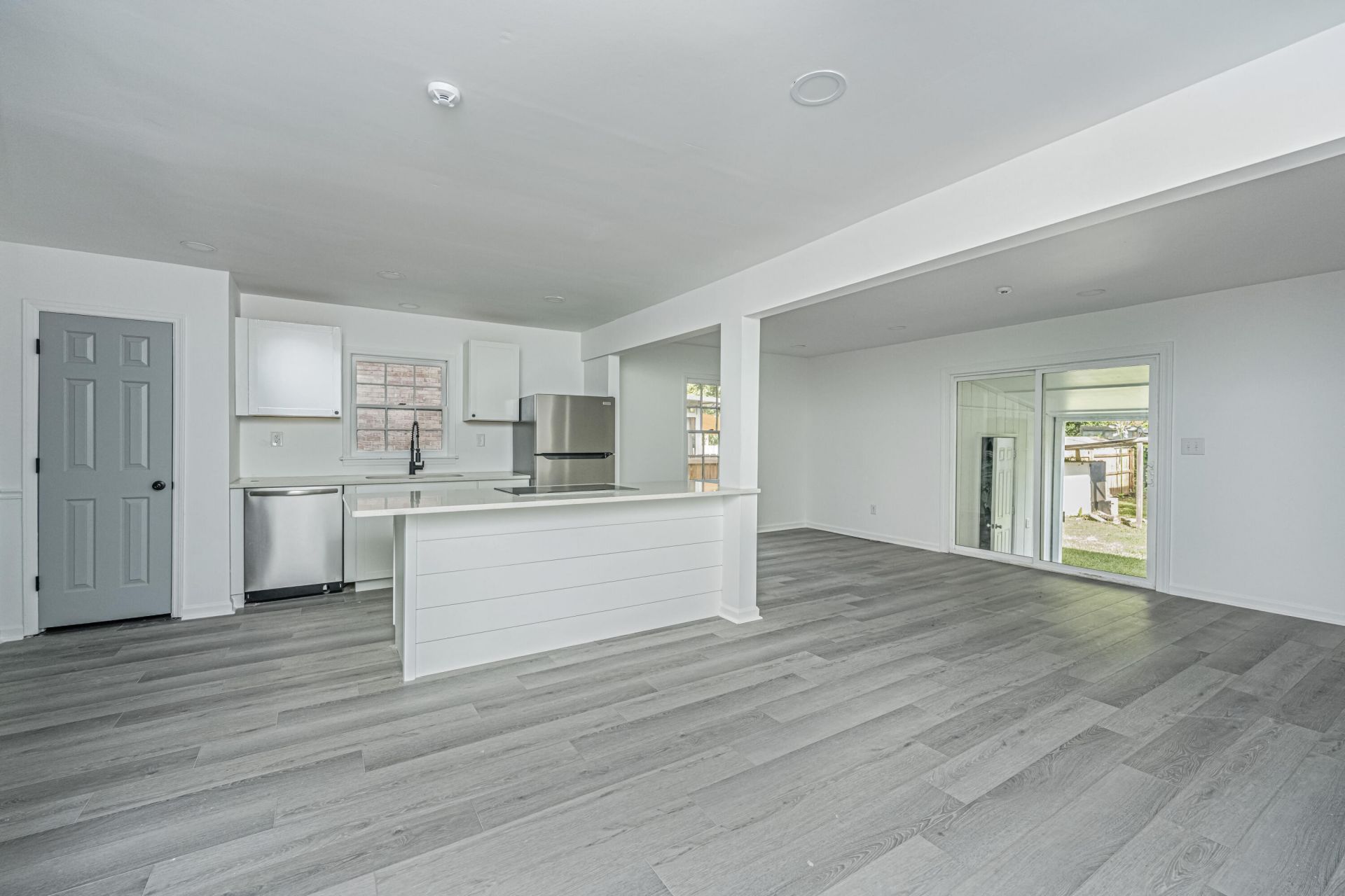 1770 Skinner Avenue Photo 8