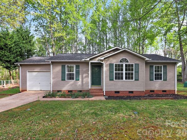 174 Overcreek Road, Mooresville, NC 28117