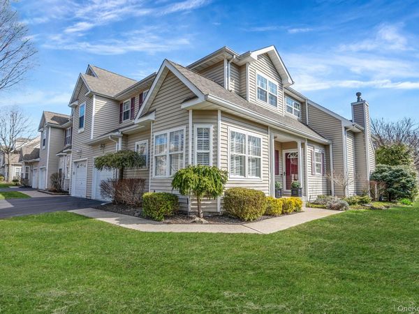 31 Snowdance Lane , Nesconset, NY 11767