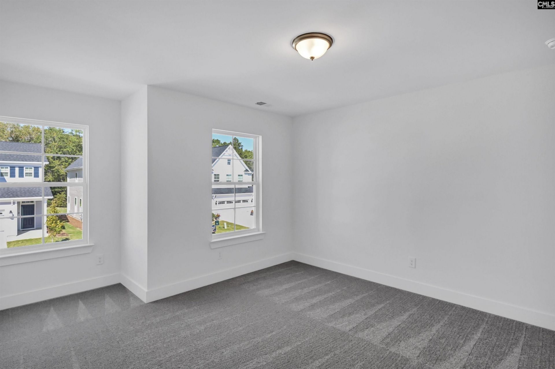 620 Thunder Gulch Avenue  Photo 17