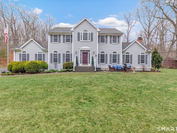 170 Whippoorwill, Stratford, CT 06614