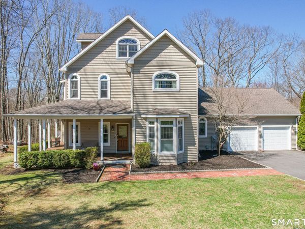 51 Louis, Middlefield, CT 06455