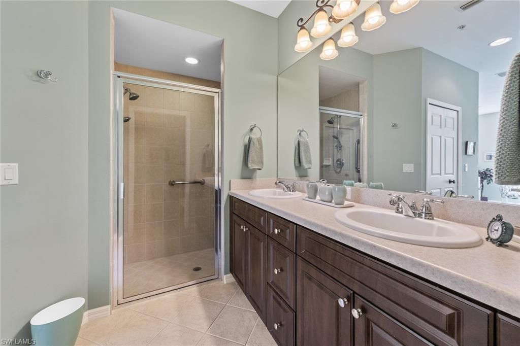 14543 Abaco Lakes Dr, Unit 103, Fort Myers, FL 33908 Photo
