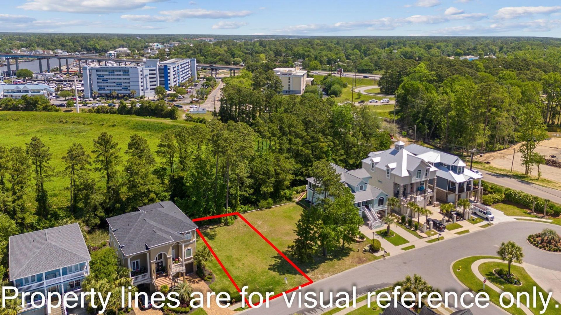 1002 Clubhouse Dr. Photo 4