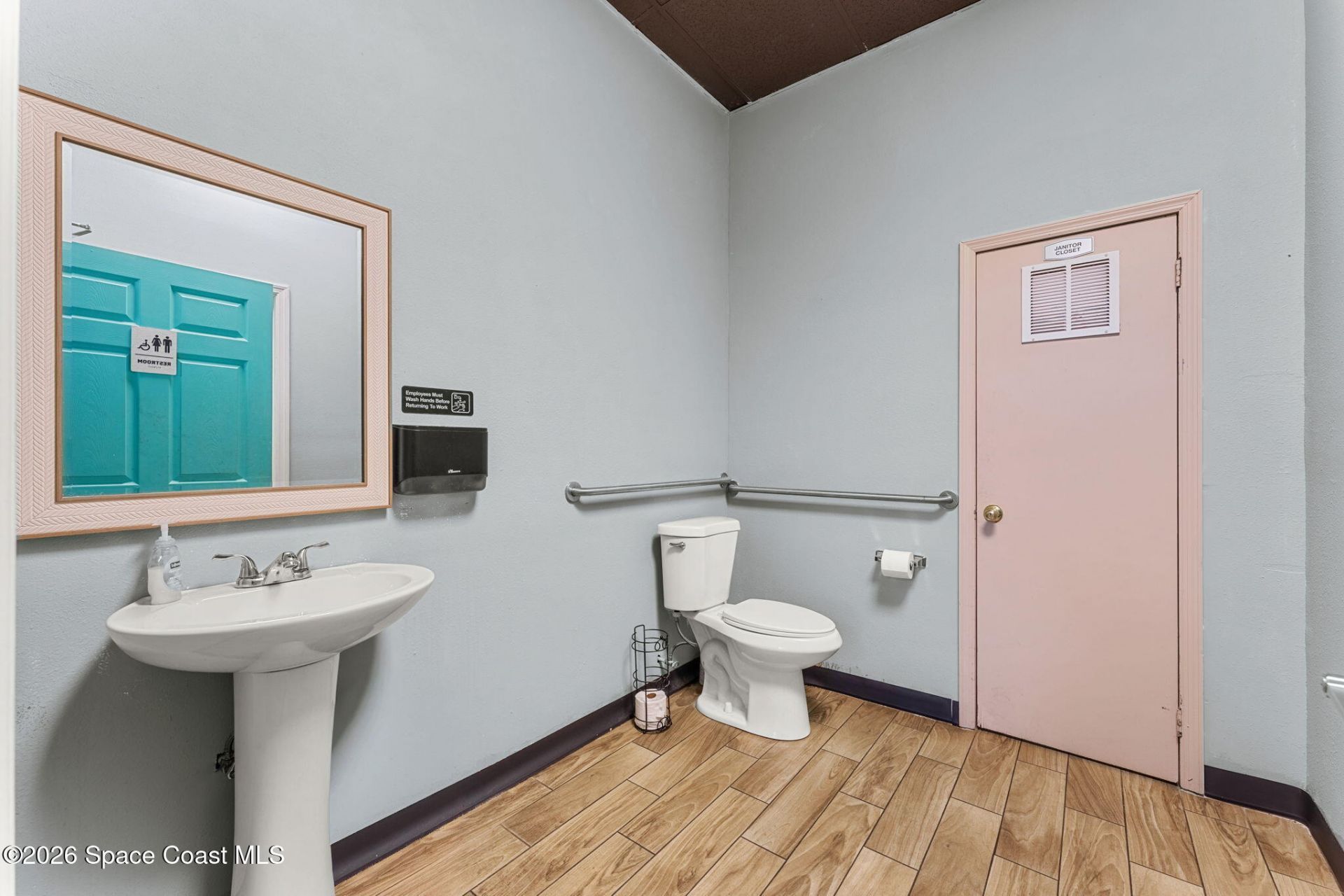 1592 Highway A1a Highway , Satellite Beach, FL 32937 Photo