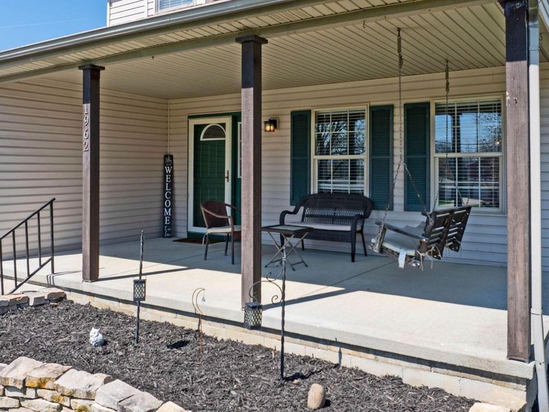 1962 Dyer Road, Grove City, OH 43123 Photo 3