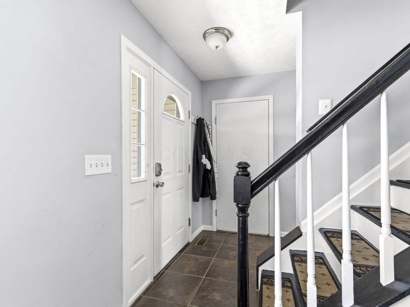 1962 Dyer Road, Grove City, OH 43123 Photo 6