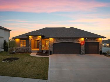 4210 S 220Th Street, Elkhorn, NE 68022