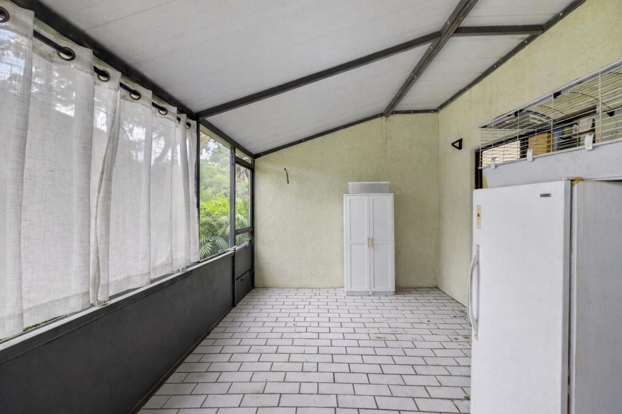 837 NW 47th Street, Pompano Beach, FL 33064 Photo