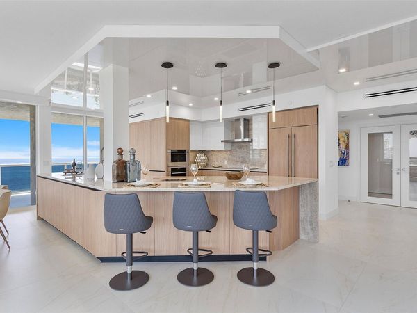 3100 N Ocean Boulevard, Unit 1501, Fort Lauderdale, FL 33308