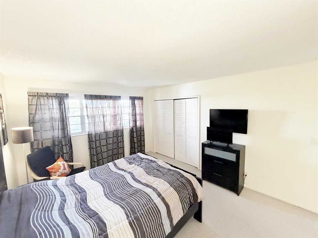 2681 S Course Drive, Unit 511, Pompano Beach, FL 33069 Photo