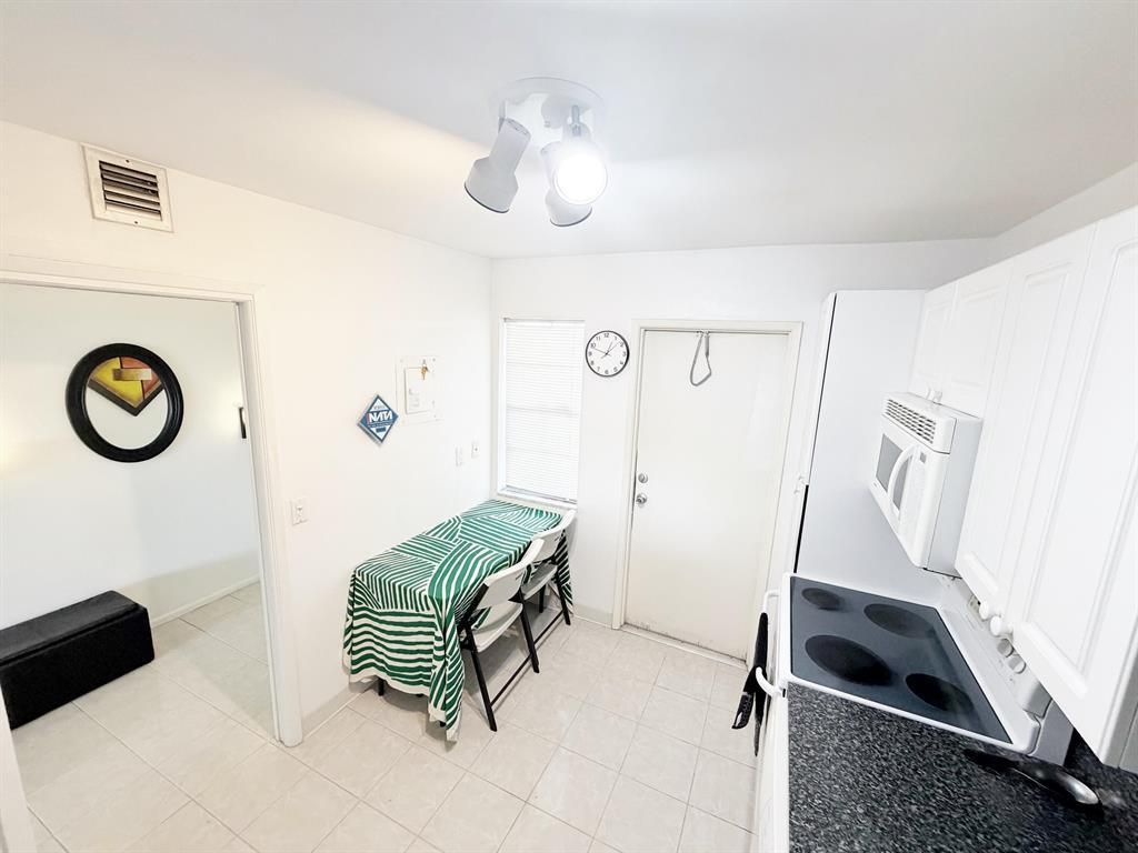 2681 S Course Drive, Unit 511, Pompano Beach, FL 33069 Photo