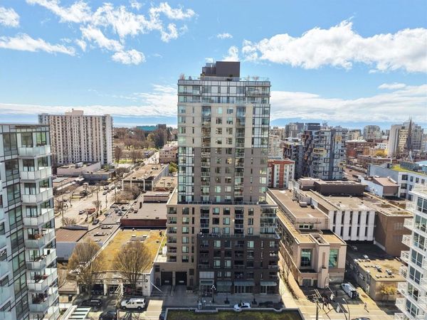 845 Johnson St, Unit 401, Victoria, BC V8W 0G3