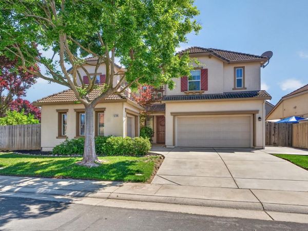 5708 Claudied Way, Elk Grove, CA 95757