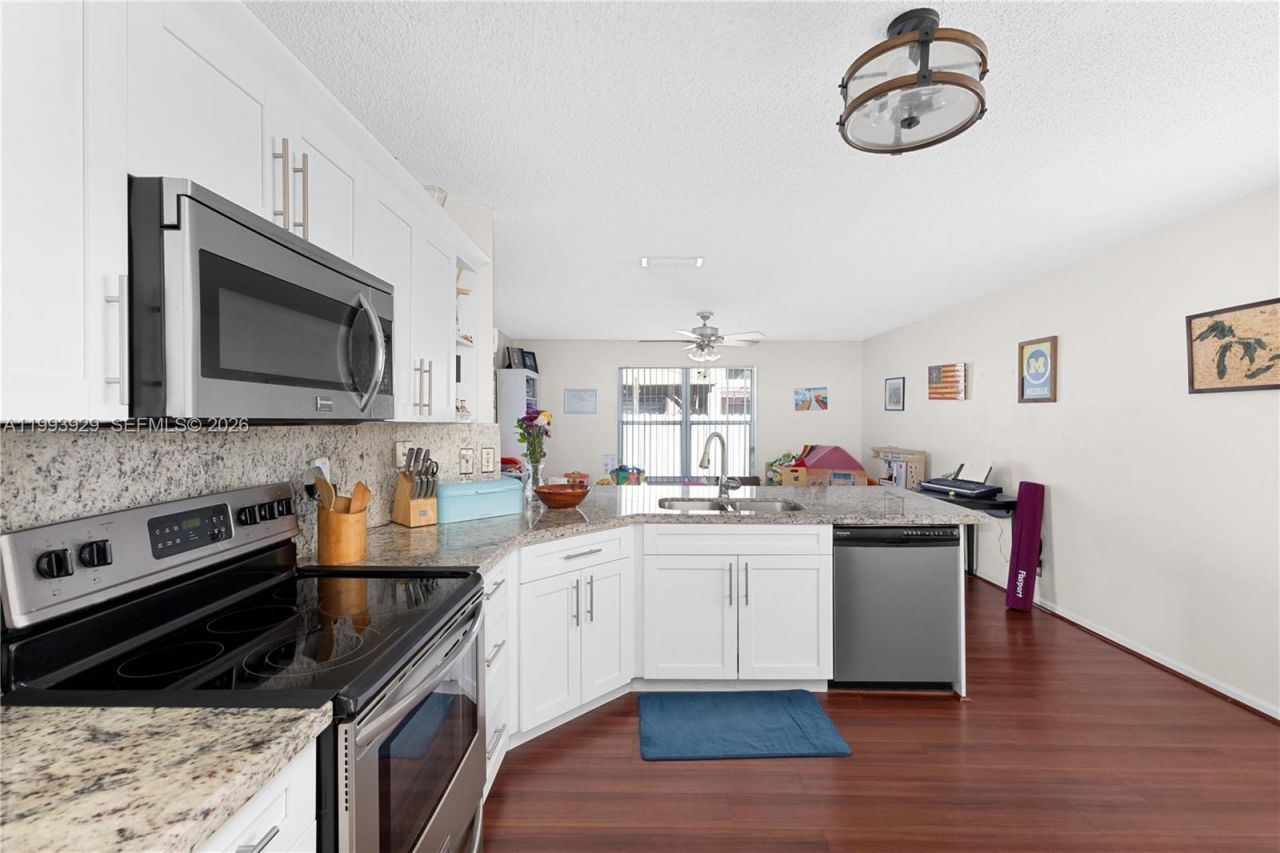 17407 SW 20th Ct, Miramar, FL 33029 Photo