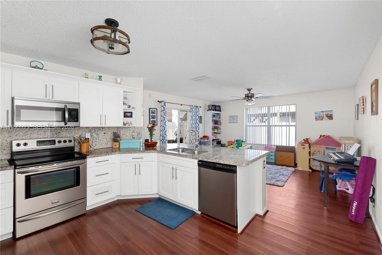 17407 SW 20th Ct, Miramar, FL 33029 Photo