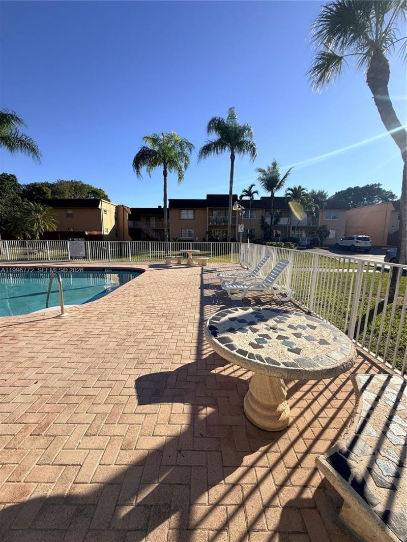 9972 SW 88th St, Unit 1125, Miami, FL 33176 Photo