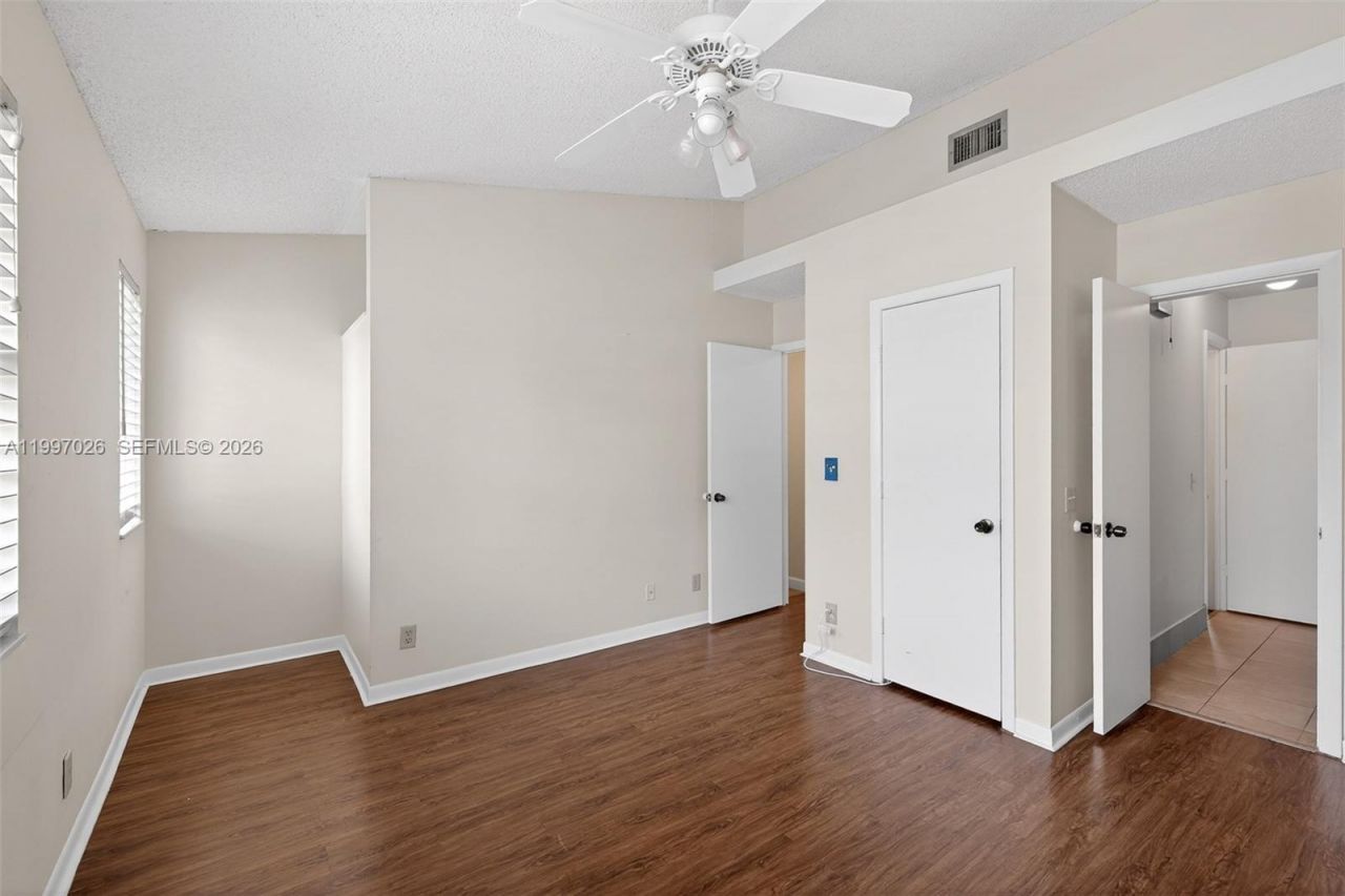 85 SW 3rd St, Pompano Beach, FL 33060 Photo