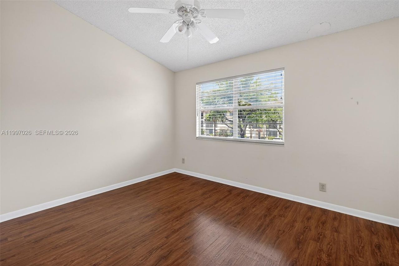 85 SW 3rd St, Pompano Beach, FL 33060 Photo