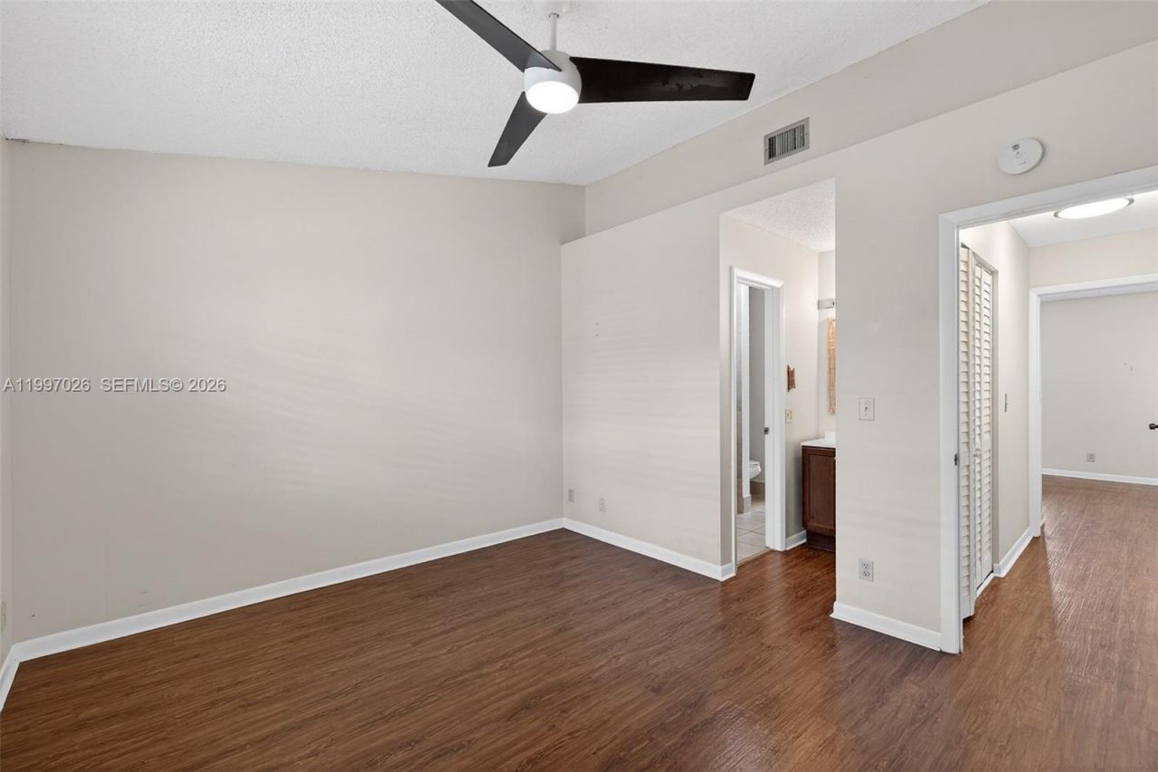 85 SW 3rd St, Pompano Beach, FL 33060 Photo