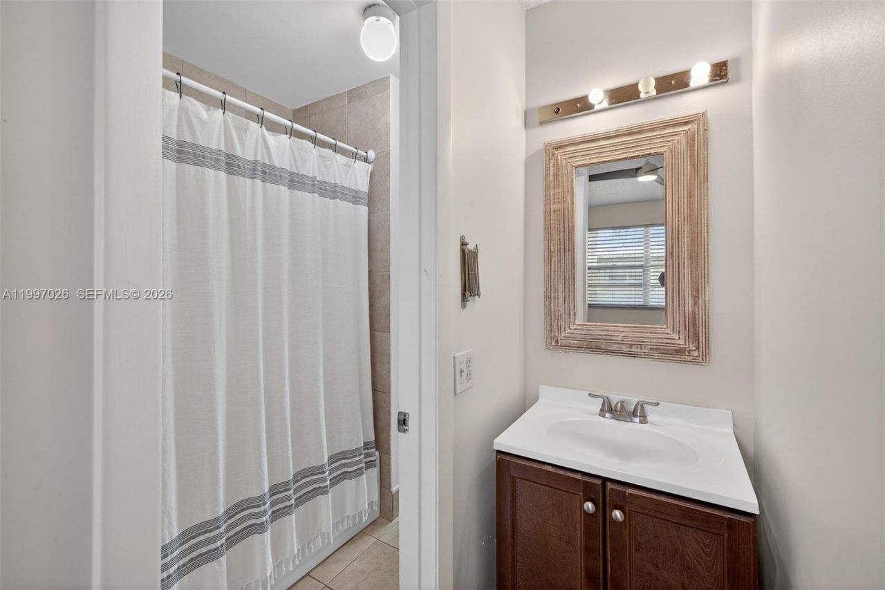 85 SW 3rd St, Pompano Beach, FL 33060 Photo