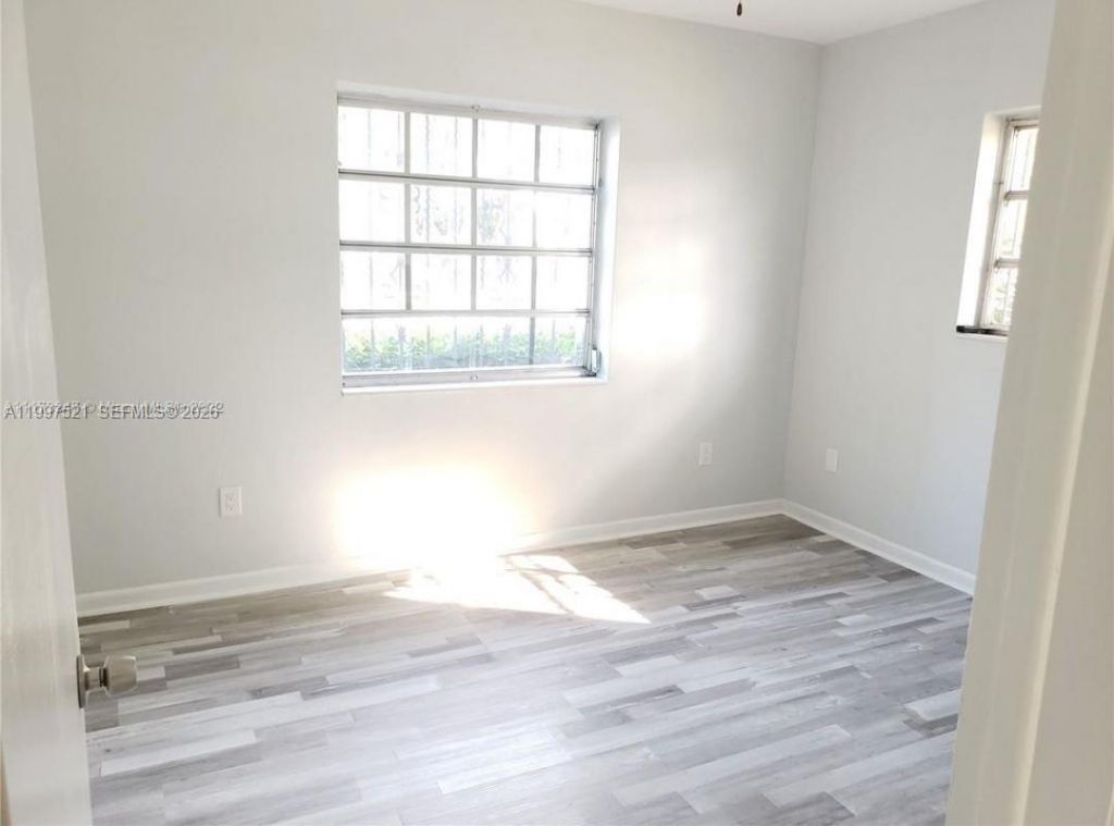 3040 SW 77th Ct, Miami, FL 33155 Photo