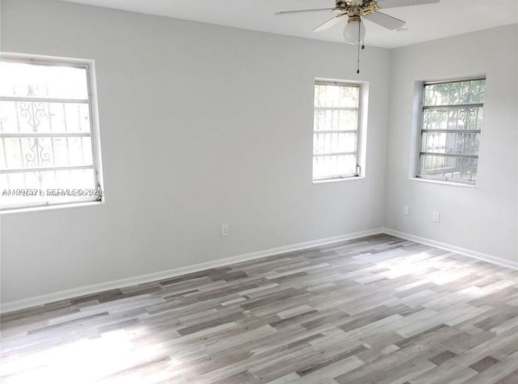 3040 SW 77th Ct, Miami, FL 33155 Photo