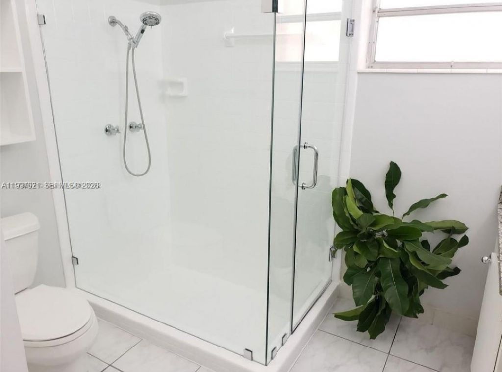 3040 SW 77th Ct, Miami, FL 33155 Photo