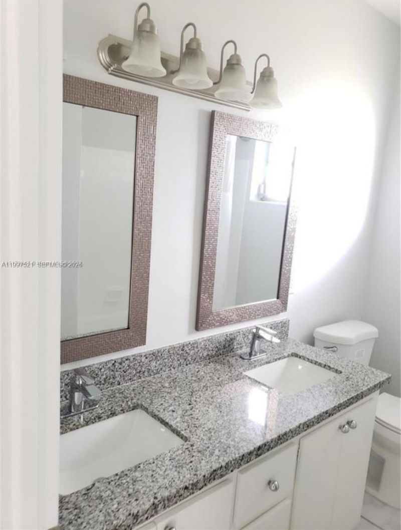 3040 SW 77th Ct, Miami, FL 33155 Photo