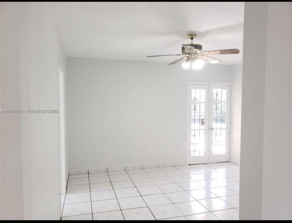 3040 SW 77th Ct, Miami, FL 33155 Photo