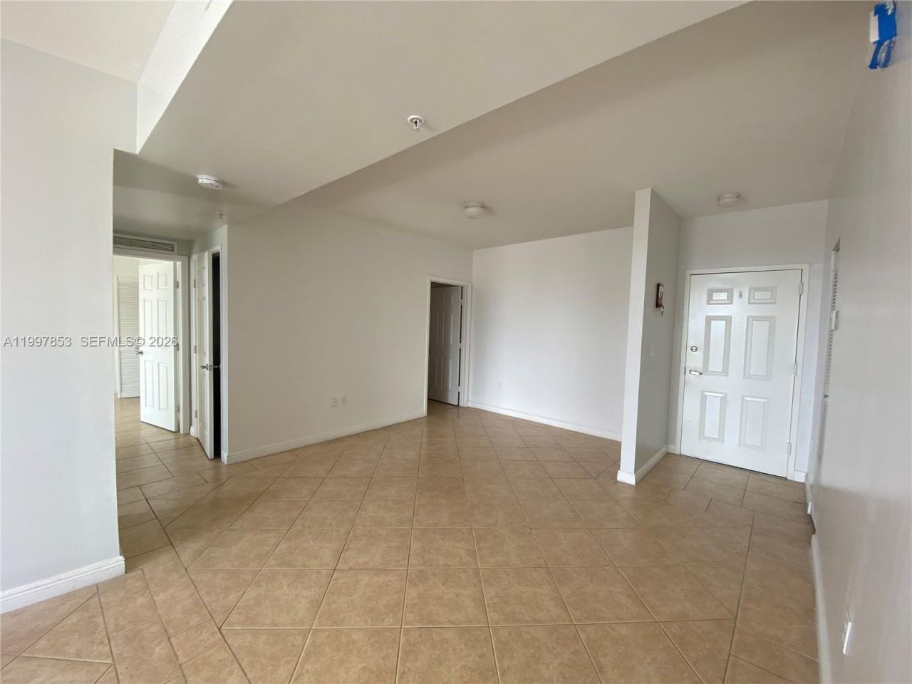 2425 SW 27th Ave , Unit 1008, Miami, FL 33145 Photo