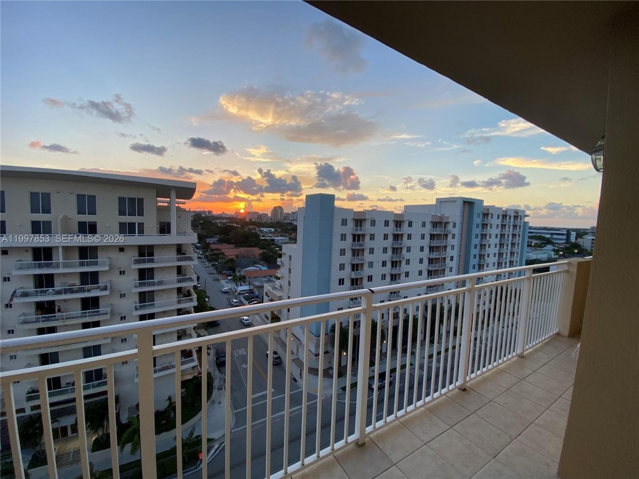 2425 SW 27th Ave , Unit 1008, Miami, FL 33145 Photo