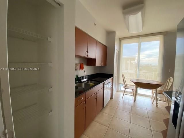 2425 SW 27th Ave , Unit 1008, Miami, FL 33145 Photo