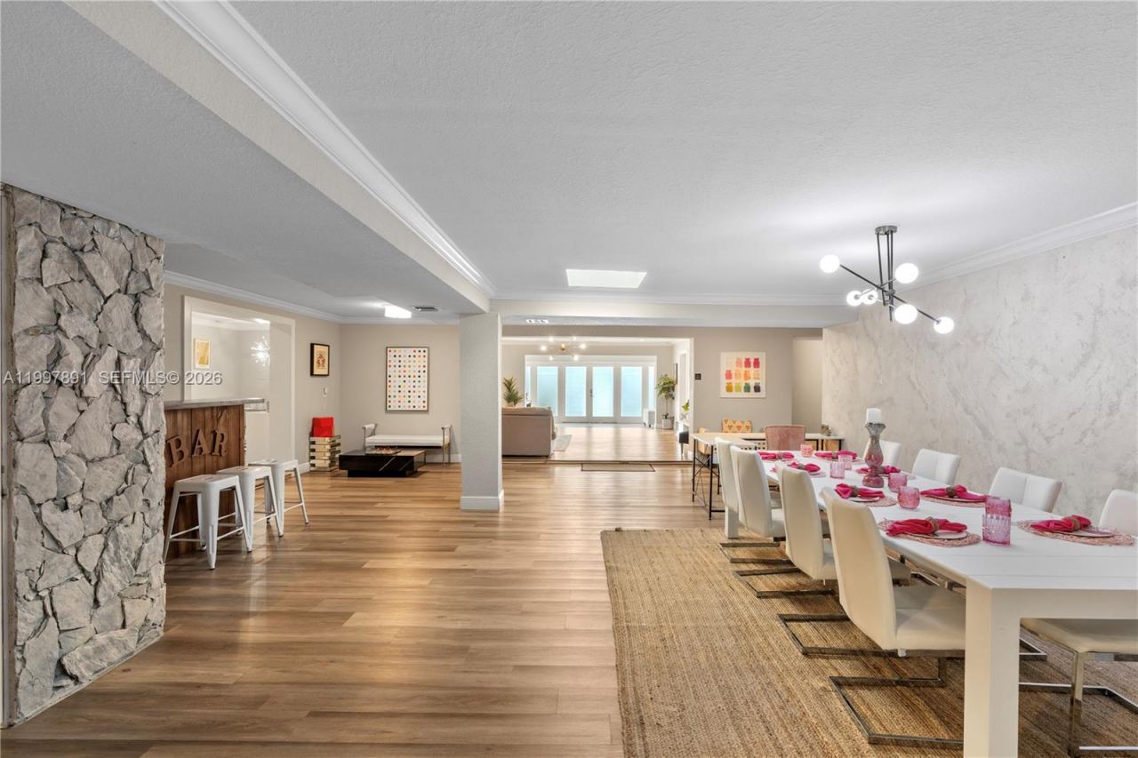 1652 NE 39th St , Oakland Park, FL 33334 Photo