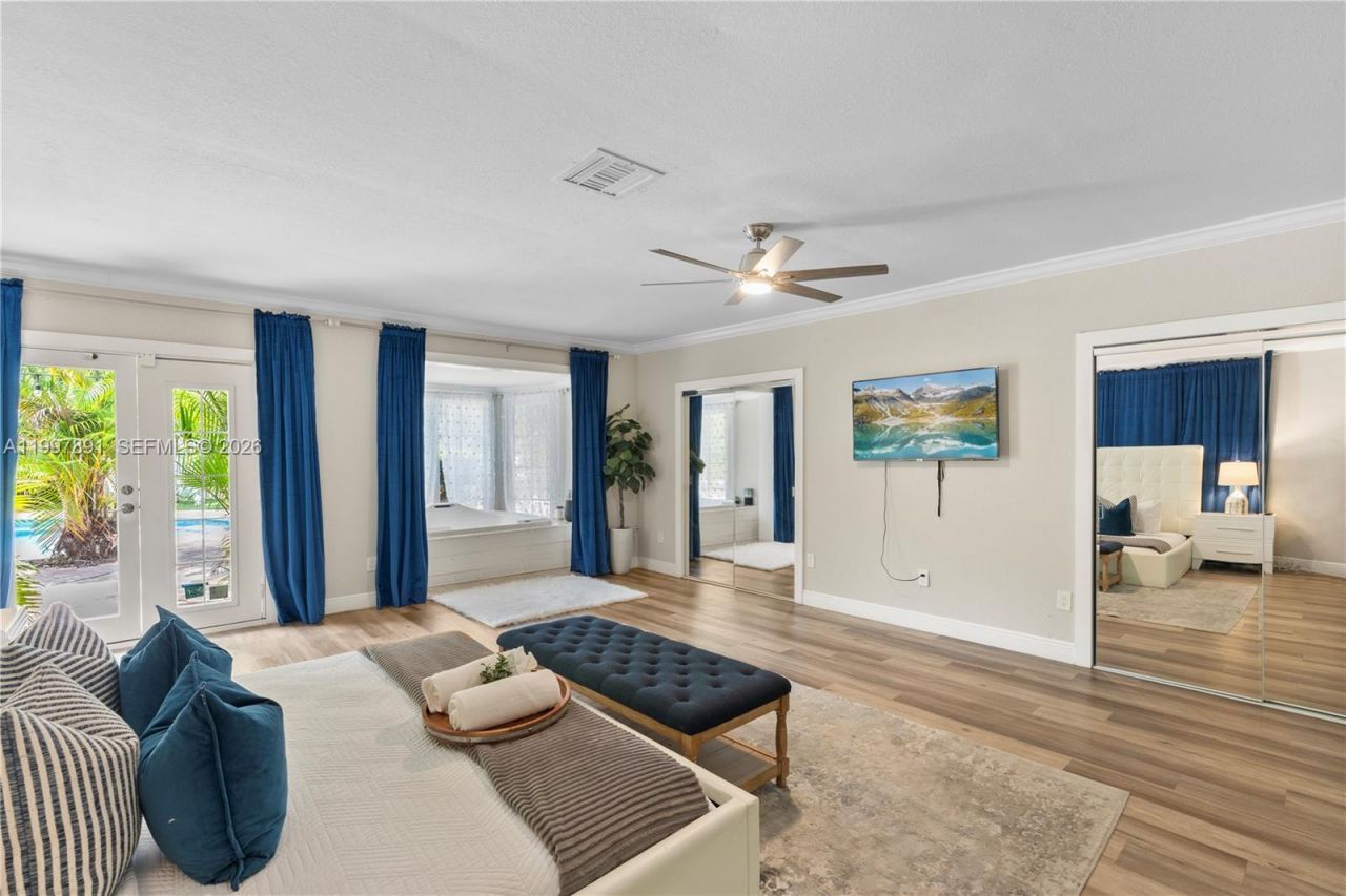 1652 NE 39th St , Oakland Park, FL 33334 Photo