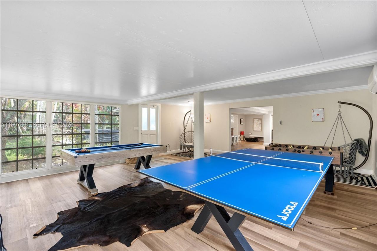 1652 NE 39th St , Oakland Park, FL 33334 Photo