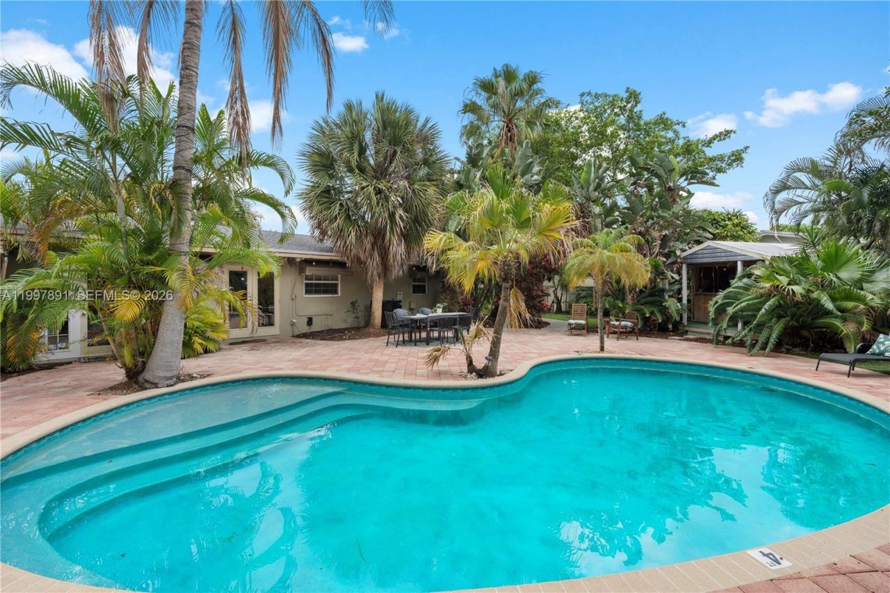 1652 NE 39th St , Oakland Park, FL 33334 Photo