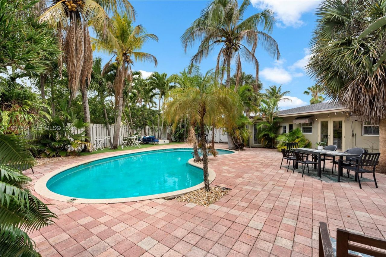 1652 NE 39th St , Oakland Park, FL 33334 Photo