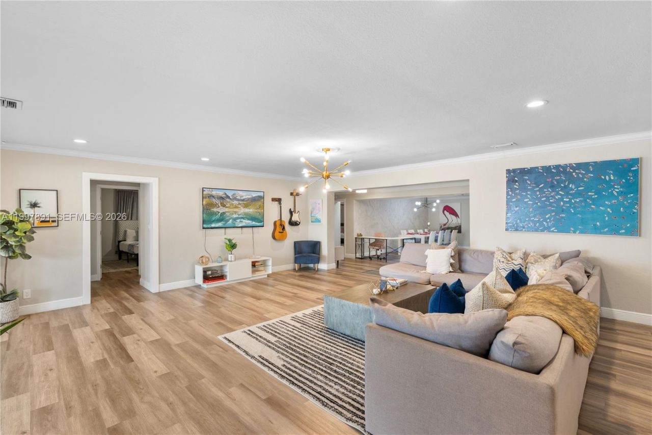 1652 NE 39th St , Oakland Park, FL 33334 Photo